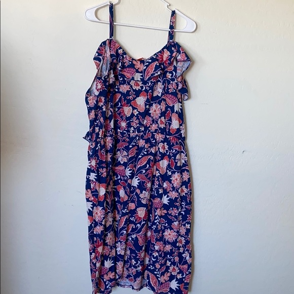 Joe Fresh, cut out sleeves, slimming, floral dress - Picture 4 of 4